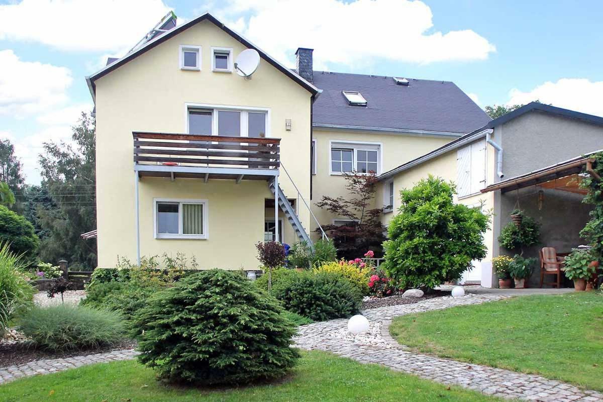 Ferienwohnung Landidyll Заалбург Екстериор снимка